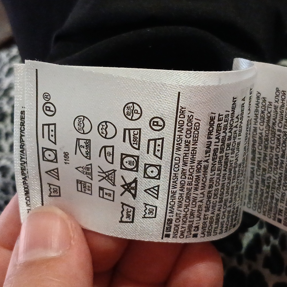 Banana Republic Black, White, And Grey Cheetah Print Dress Size 8 - Picture 6 of 6